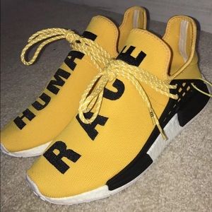 Le adidas razza umana poshmark giallo Le adidas razza umana poshmark giallo